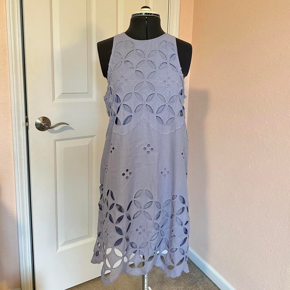NWT mystree eyelet periwinkle unique dress babydoll